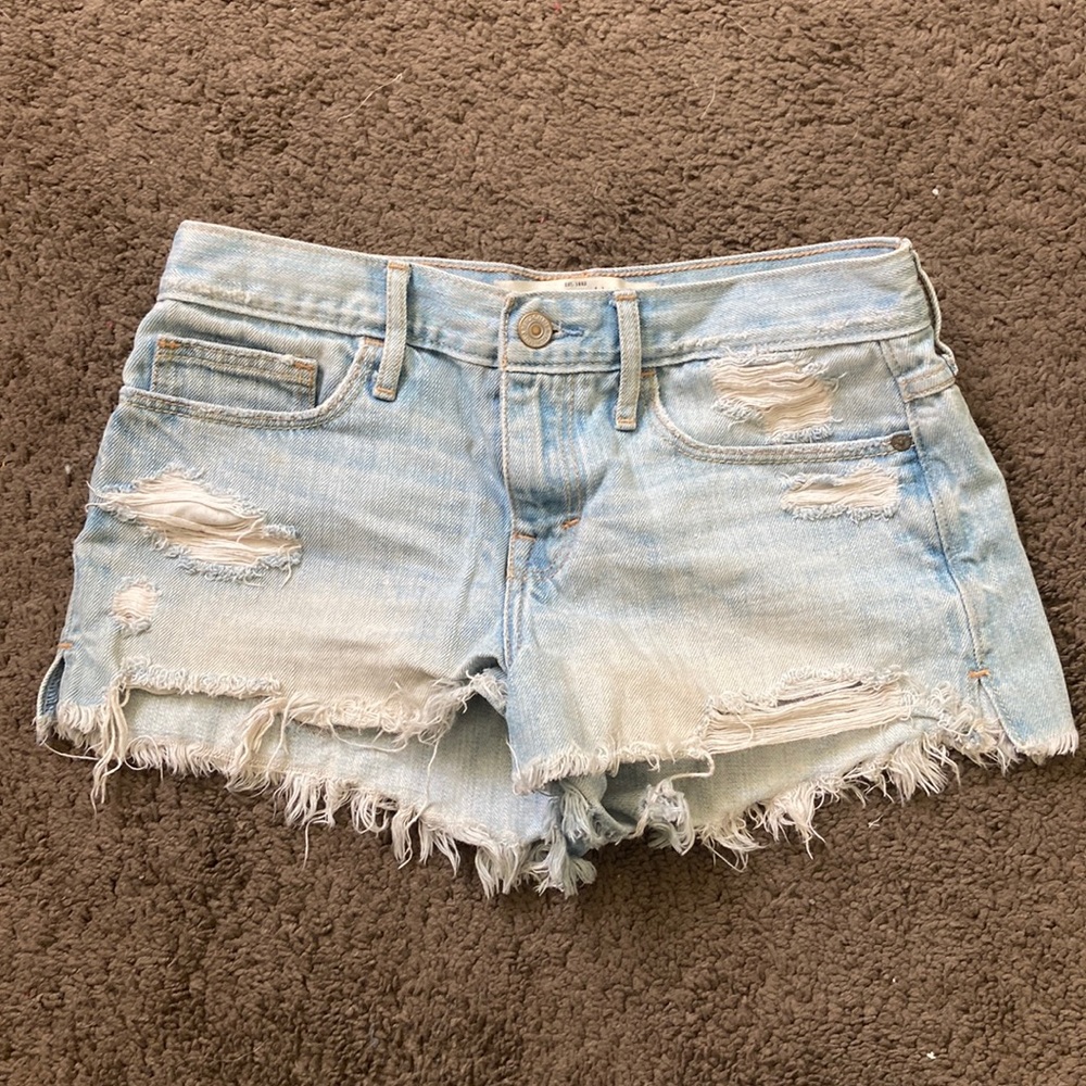 Abercrombie & Fintch denim low rise shorts